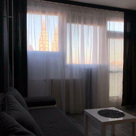 Dave Apartman Сегед Экстерьер фото